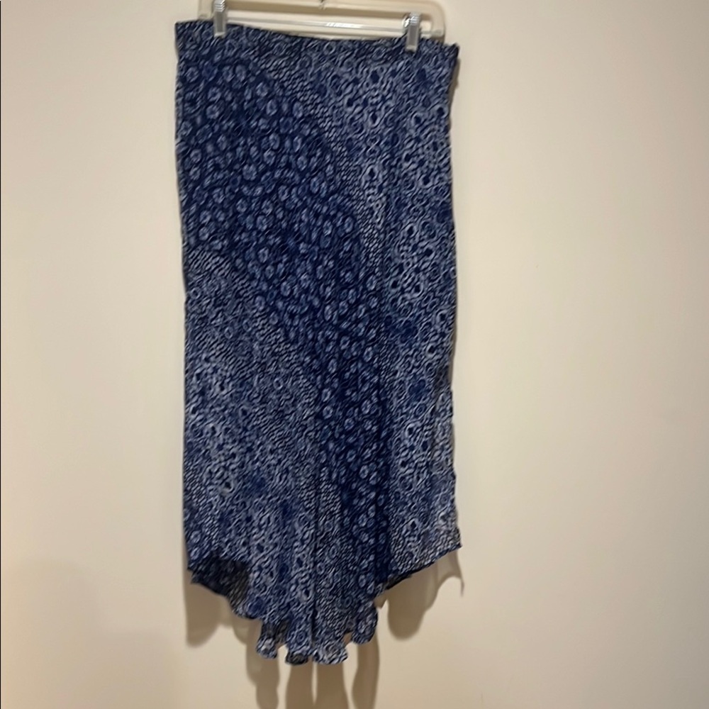 Roz & Ali 💙 Blue Patterned Women's Skirt Size Petite Large - Picture 2 of 11